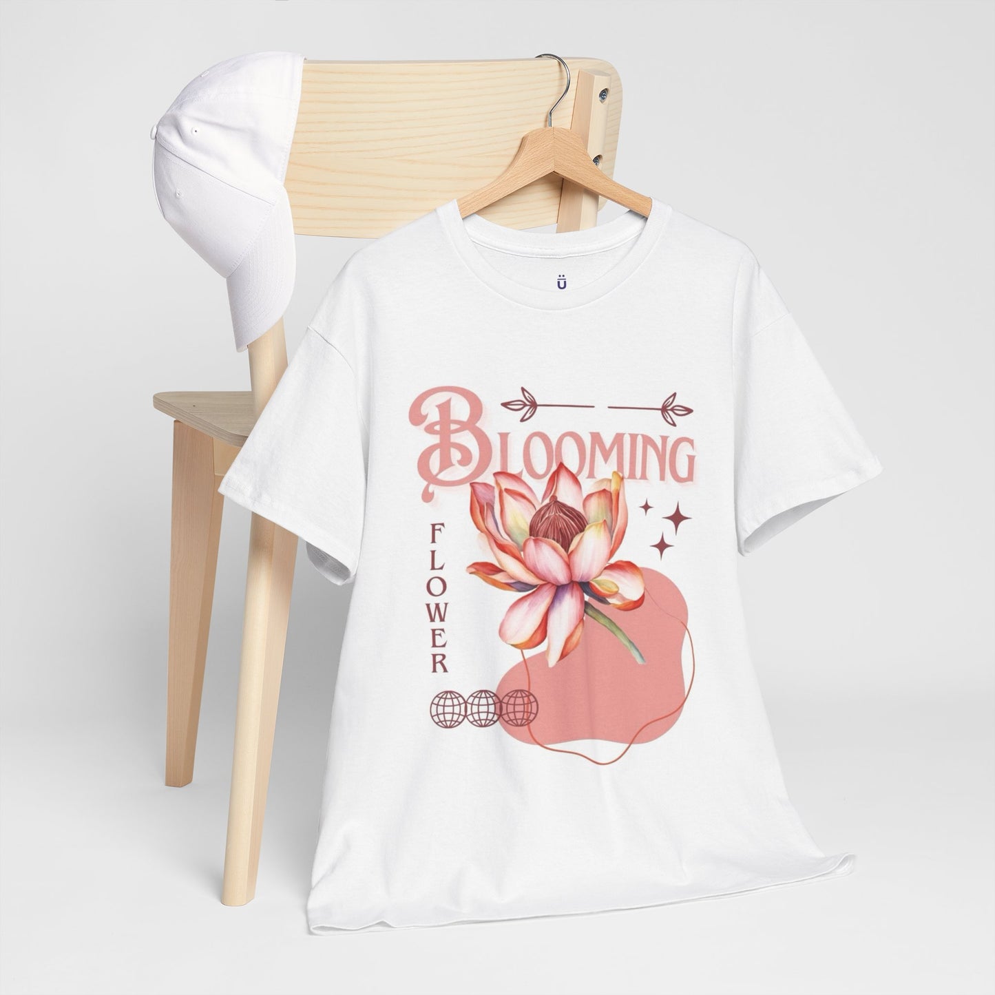 🌸 Blooming Flower – Soft Harmony